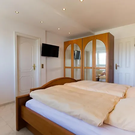 F1 Im Haus Am Meer